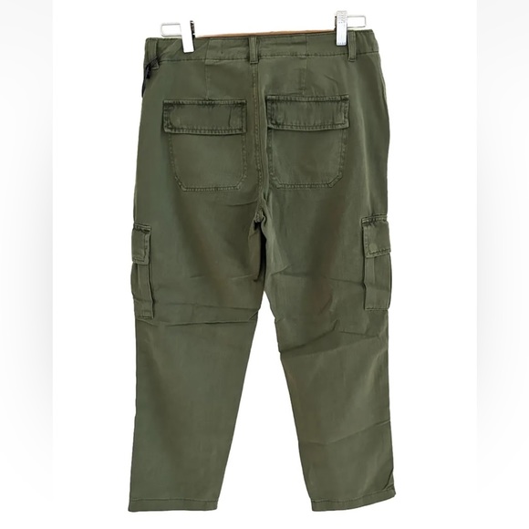 Blank NYC Green Cargo Pants Cropped NWT New- Size 26 - Picture 4 of 6